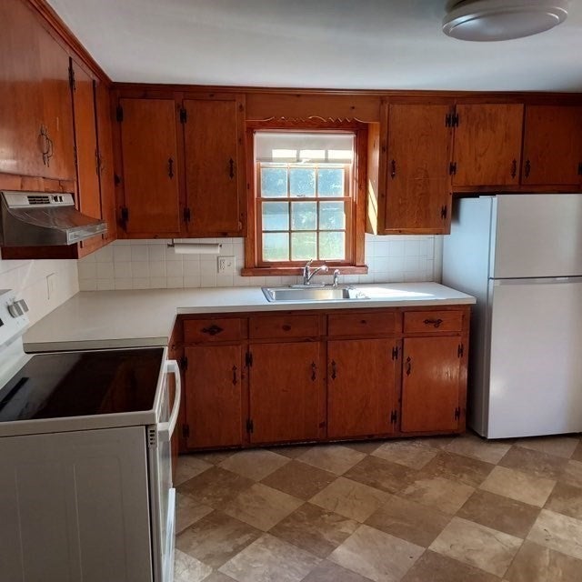47 Wardson Cir, Rockland, MA Photo #6