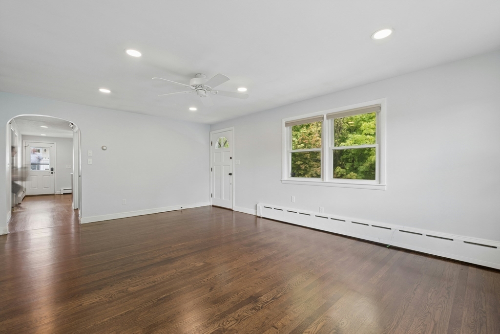 31 Villa Rd, Shrewsbury, MA, 31 Villa Rd, Shrewsbury, MA Photo #34