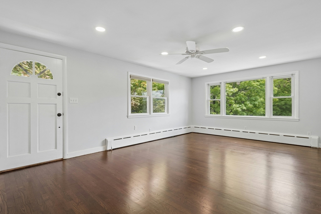 31 Villa Rd, Shrewsbury, MA, 31 Villa Rd, Shrewsbury, MA Photo #35