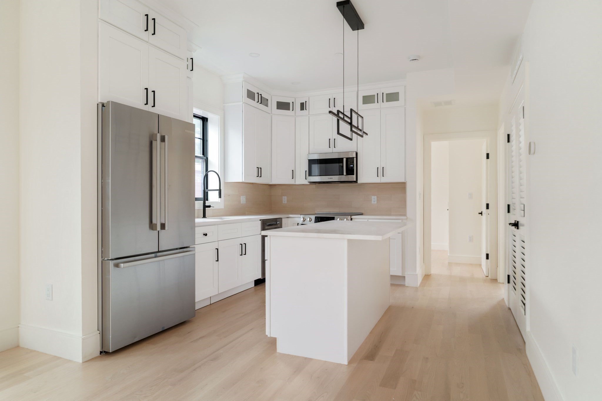 387 Norfolk St 2, Cambridge MA 02139