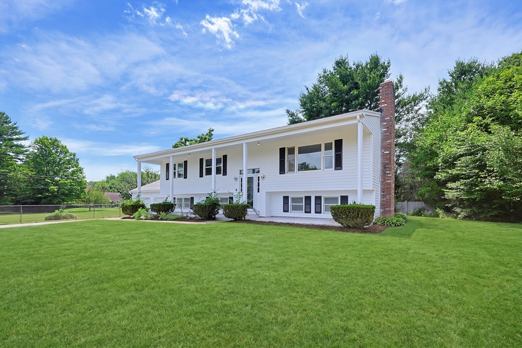 86 North Ave, Mendon, MA, 86 North Ave, Mendon, MA Photo #14