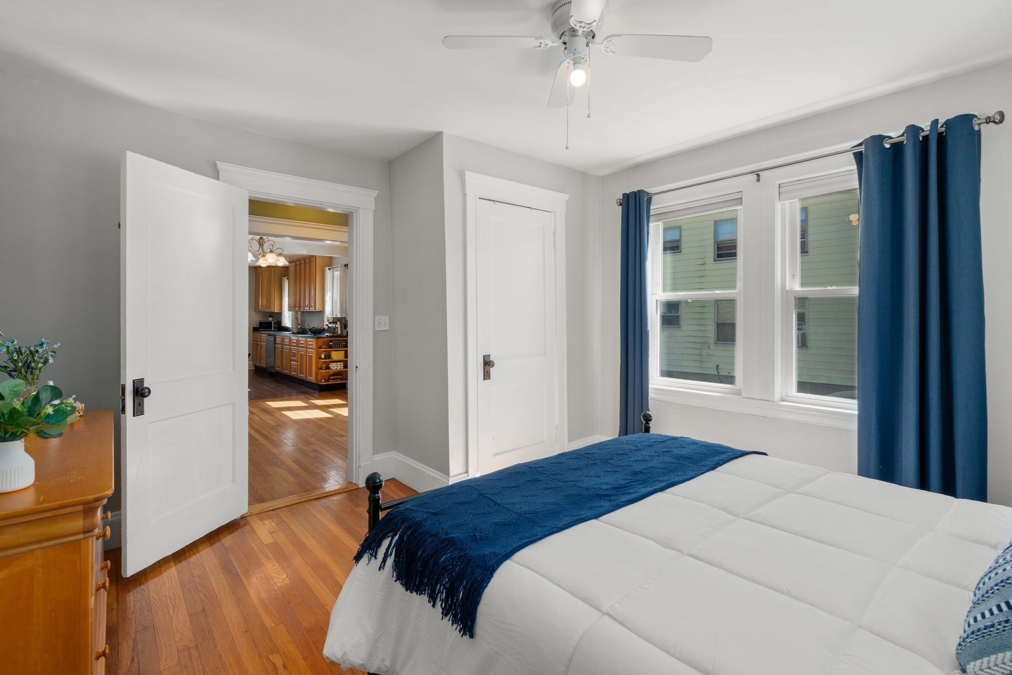 37 Everett St #1, Waltham, MA Photo #10