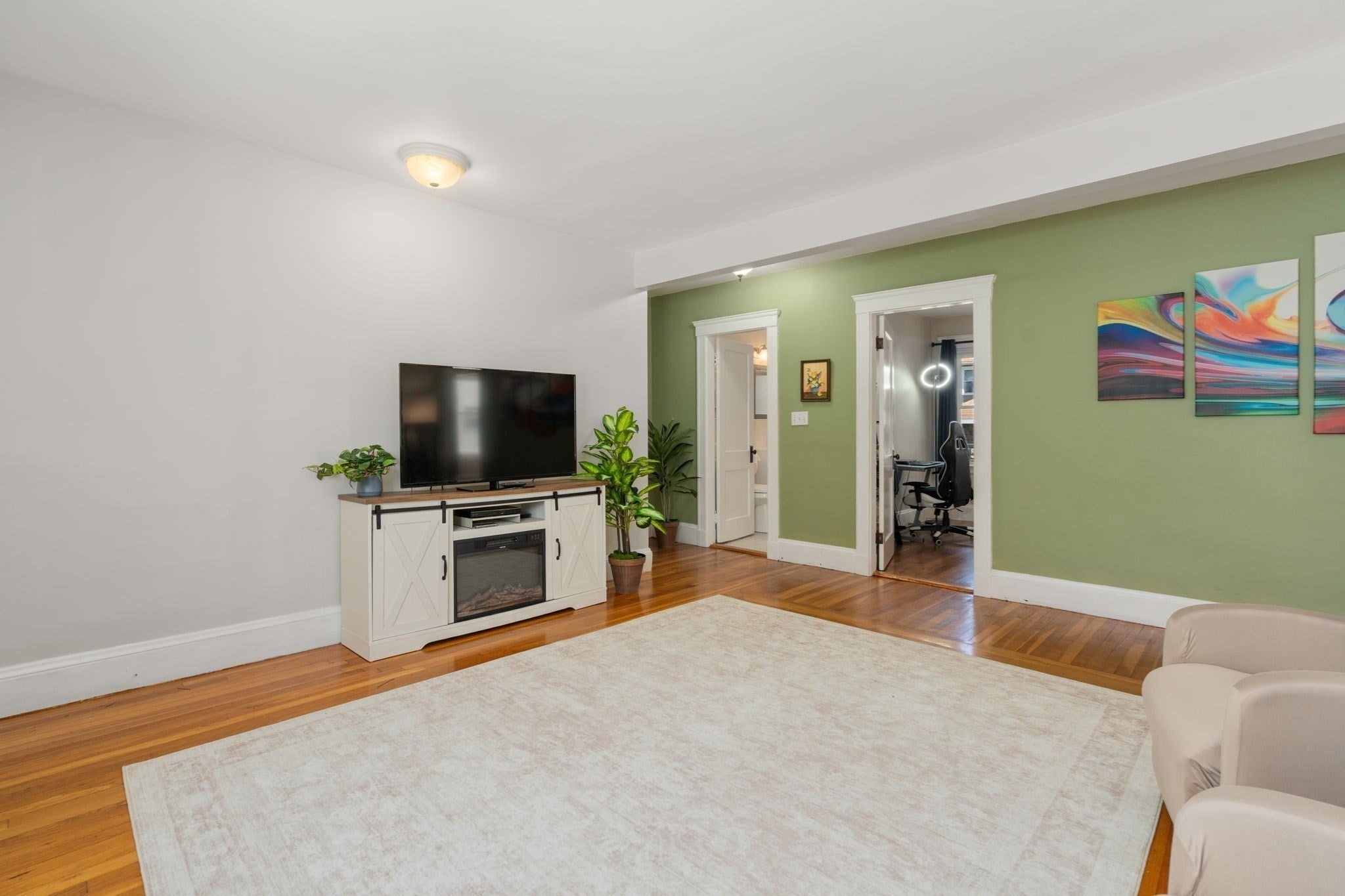 37 Everett St #1, Waltham, MA Photo #4