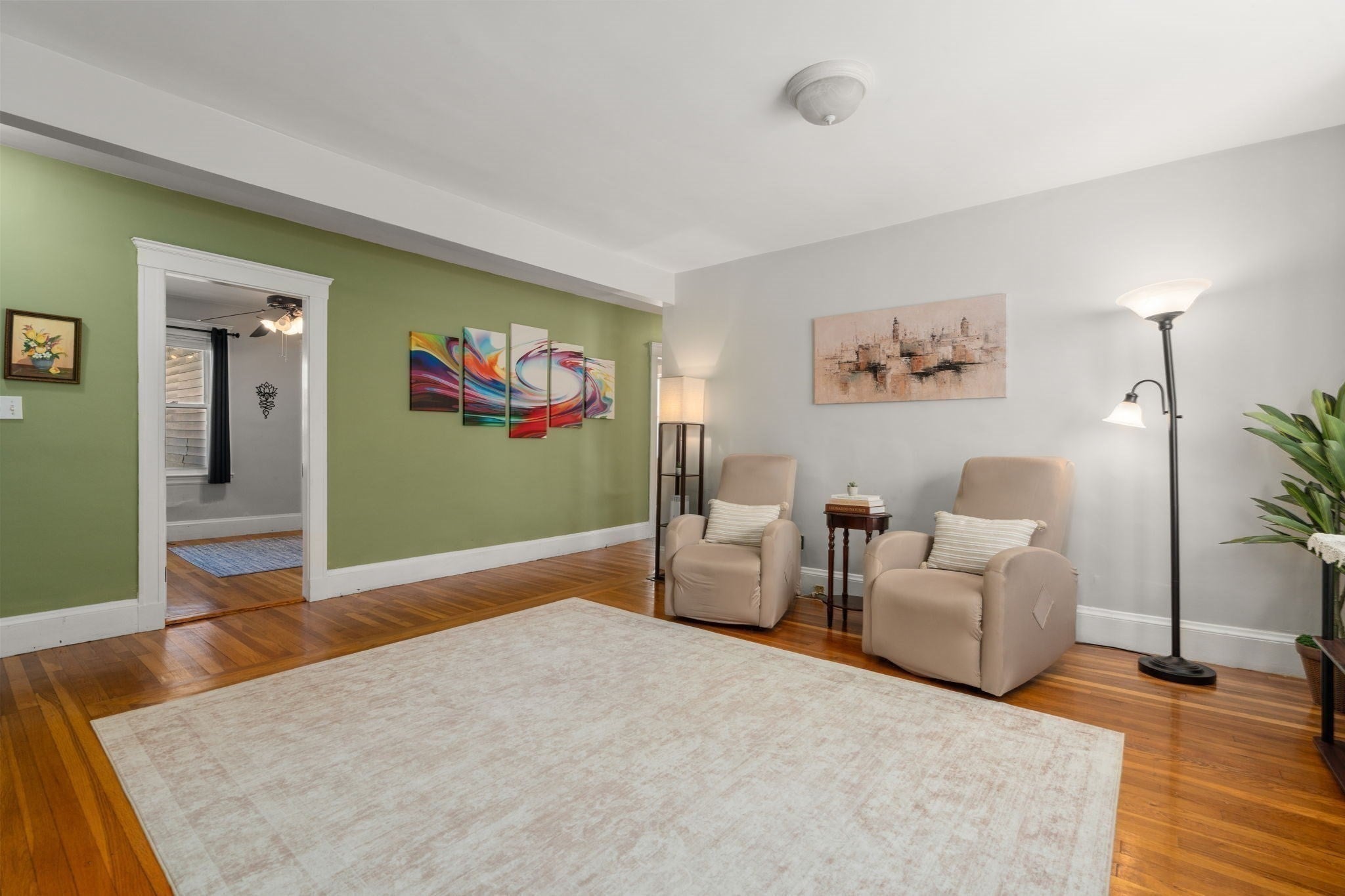 37 Everett St #1, Waltham, MA Photo #3