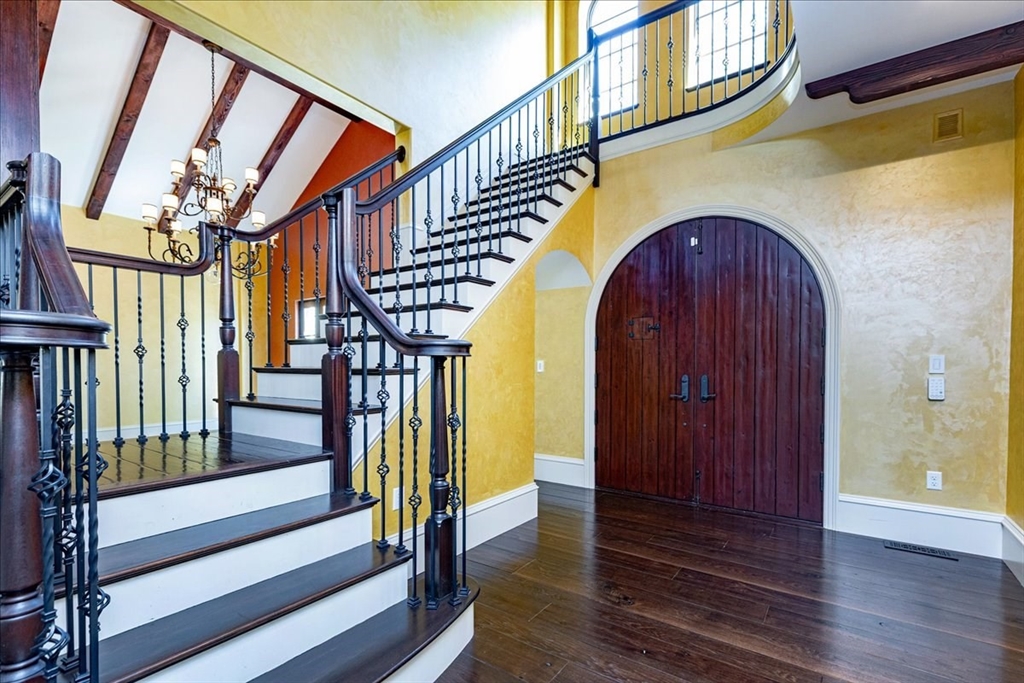 5 Kassiotis Ln