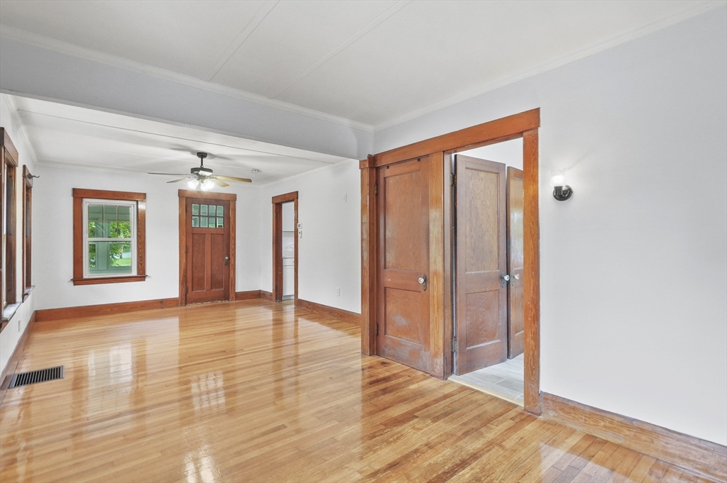 841 Lancaster Avenue