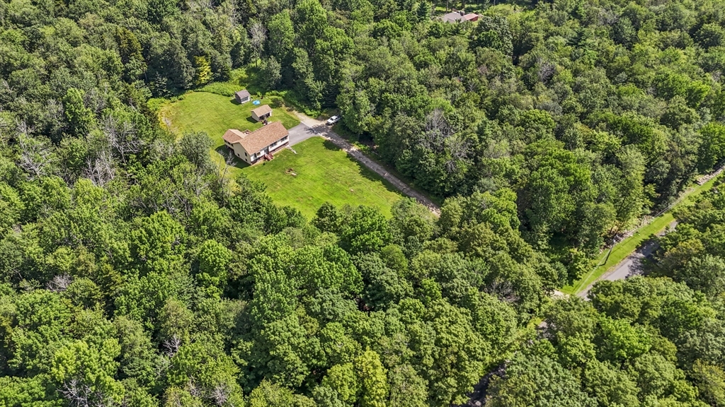 788 Flintstone Road