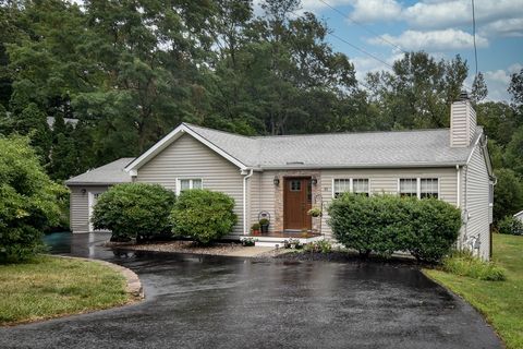 39 Creeper Hill Road Grafton MA 01536