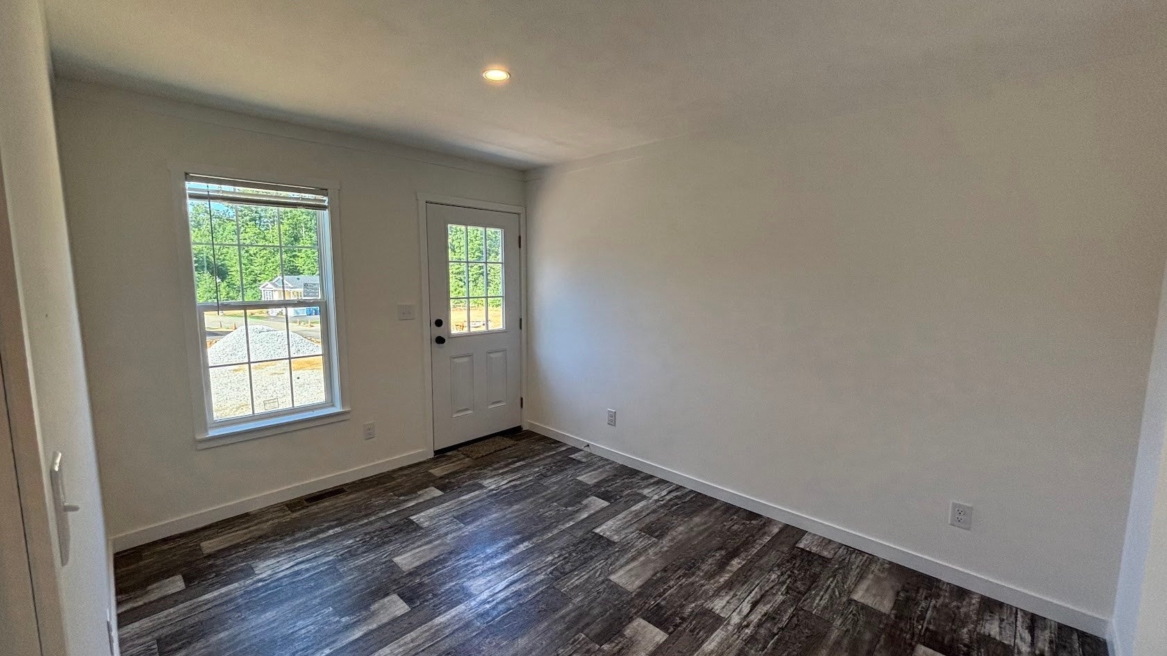 24 Pinrock Drive, Sturbridge, MA Photo #8