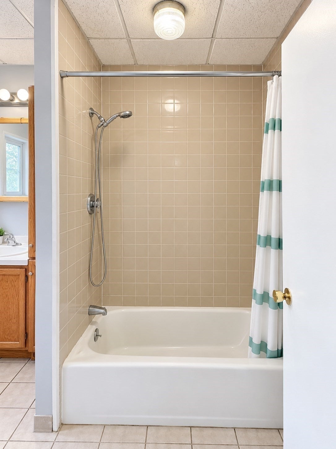 17 Sumner Ave #1, Wakefield, MA, 17 Sumner Ave #1, Wakefield, MA Photo #8