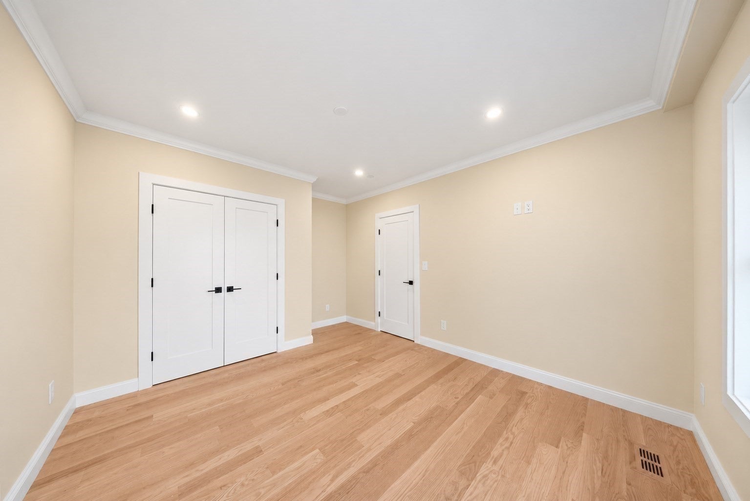 64 Dalby St #1, Newton, MA, 64 Dalby St #1, Newton, MA Photo #5