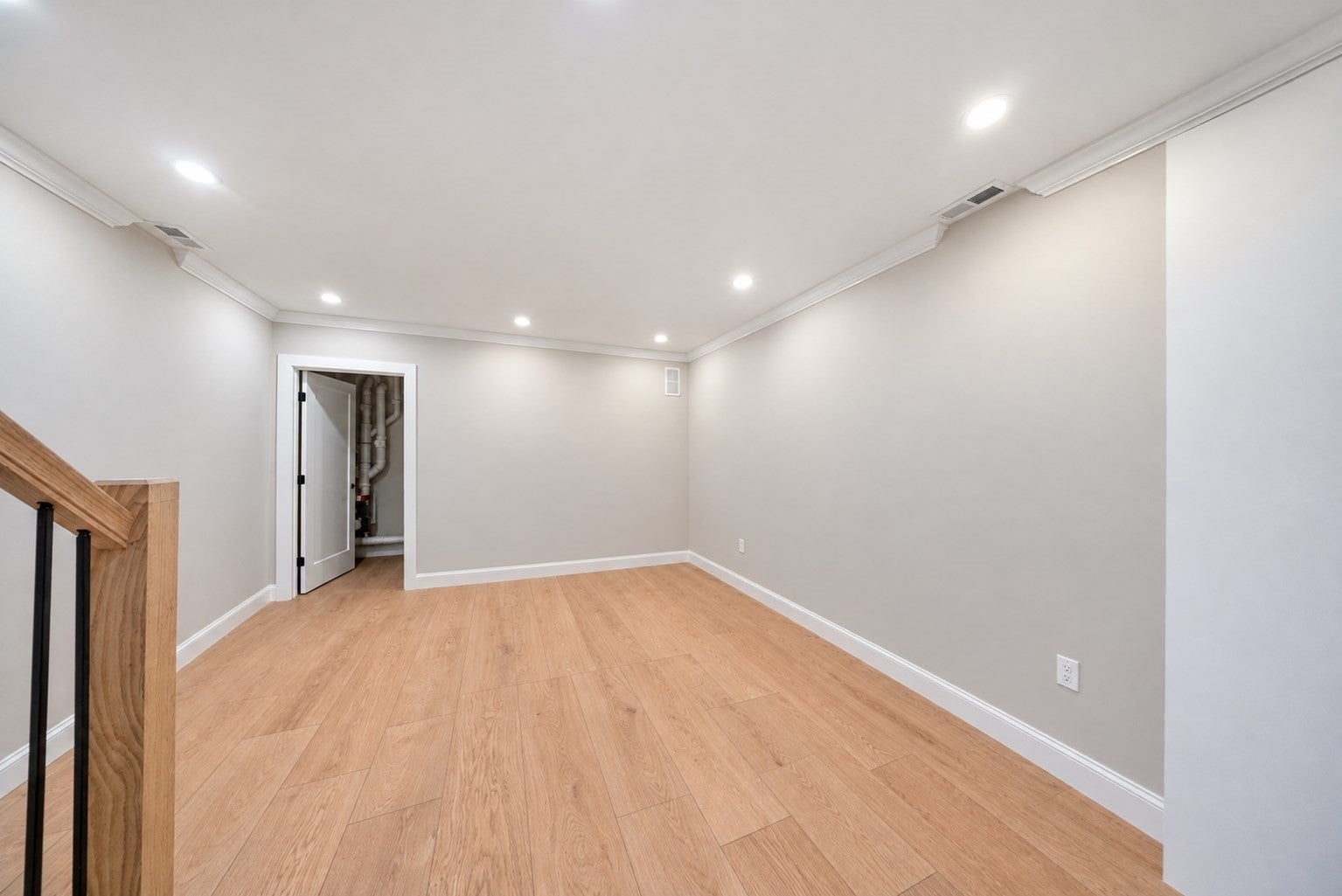 64 Dalby St #1, Newton, MA, 64 Dalby St #1, Newton, MA Photo #4