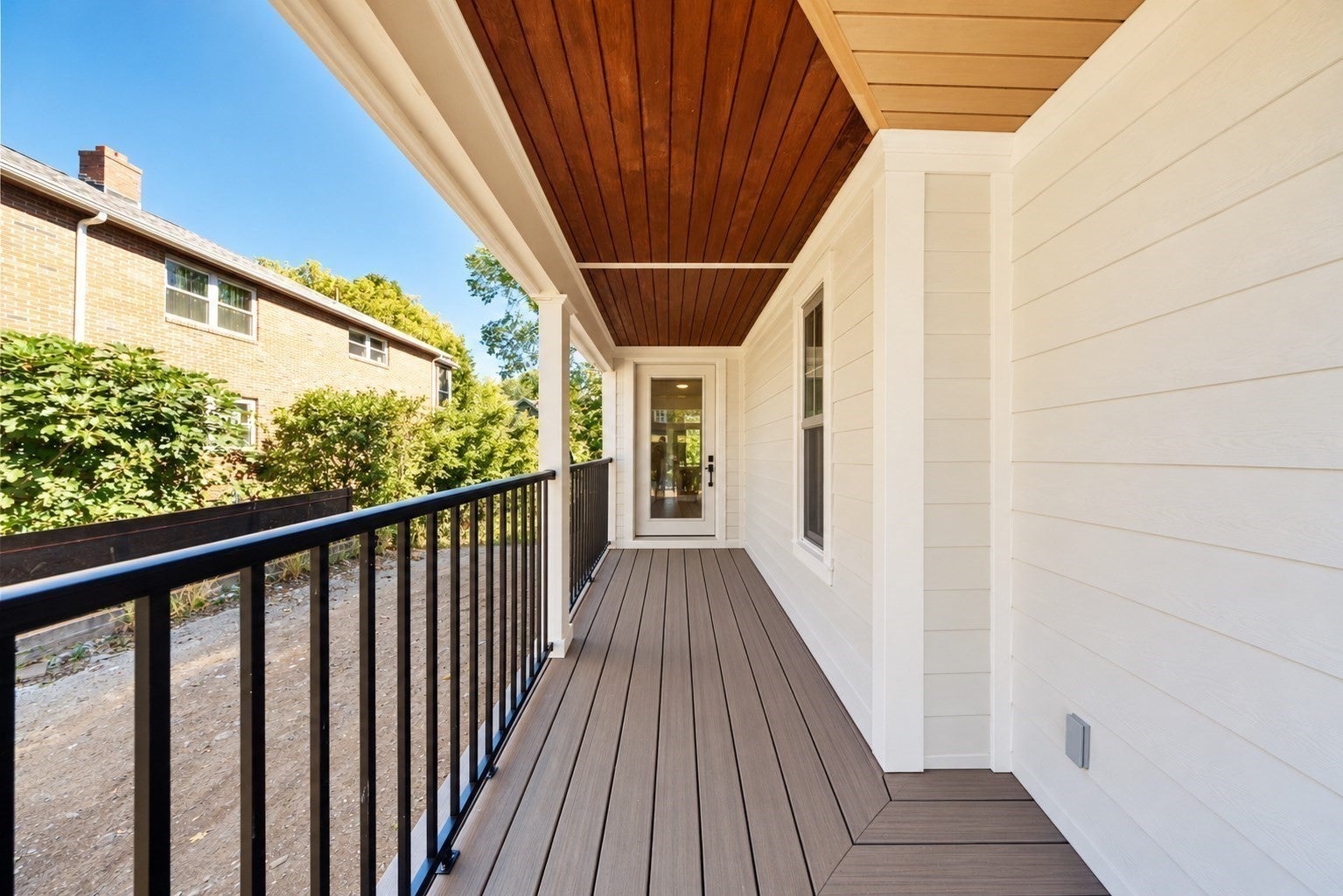 64 Dalby St 1