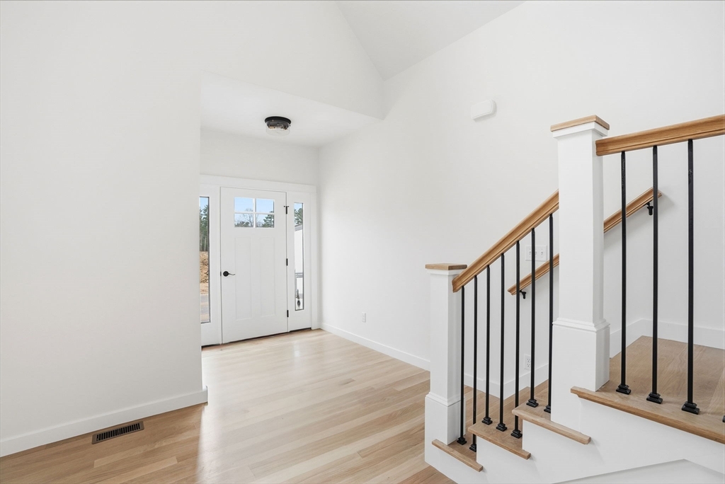 15 Fieldstone Farm Way