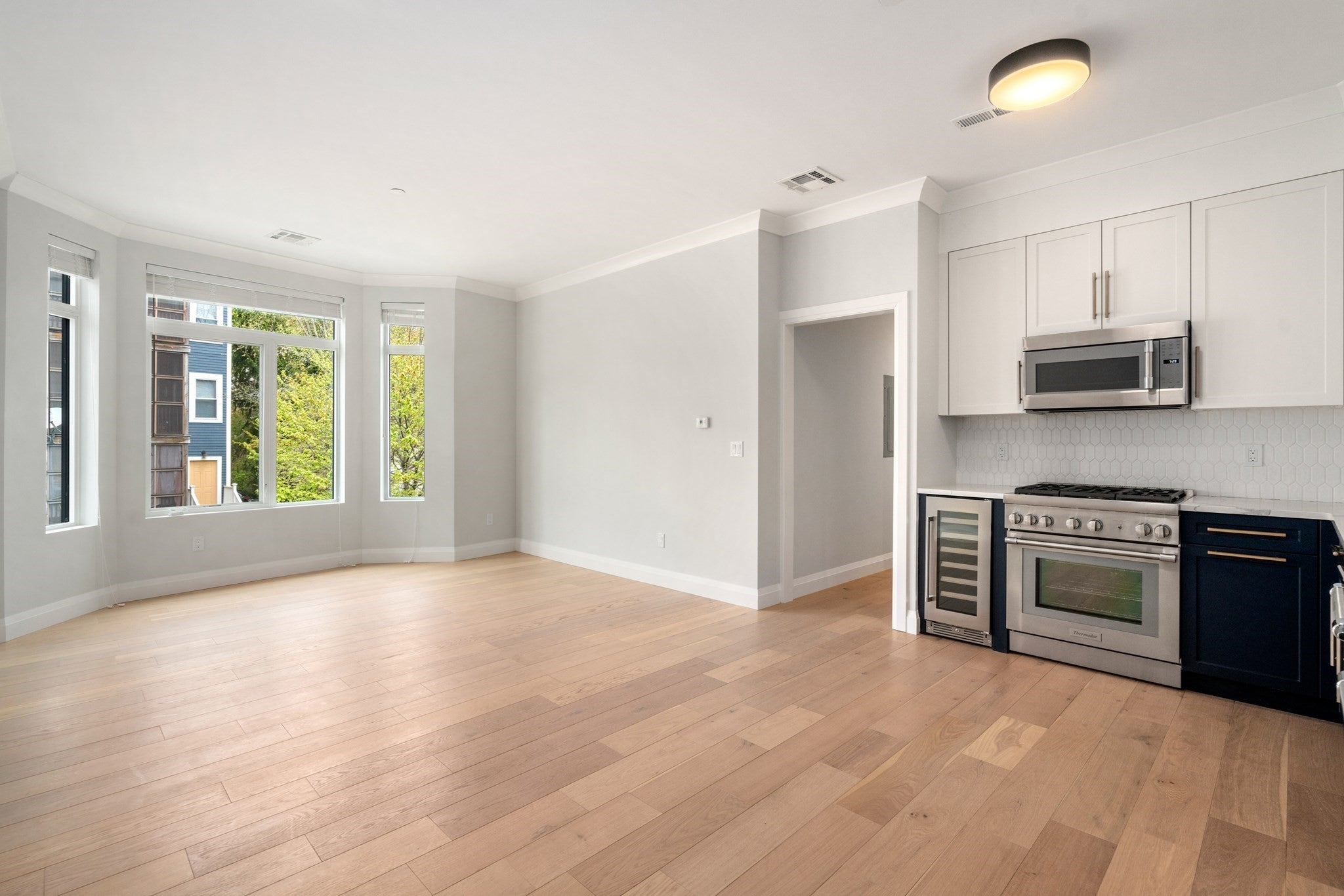 142 Pleasant Street