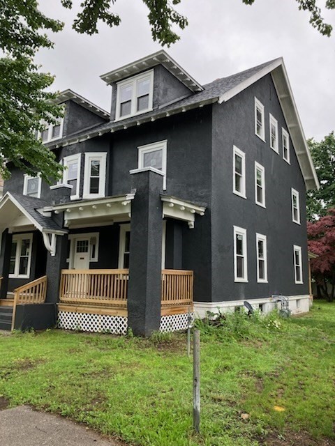 333-335 Saint James Ave