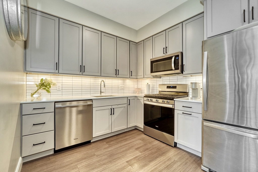 11 Walley Street 109