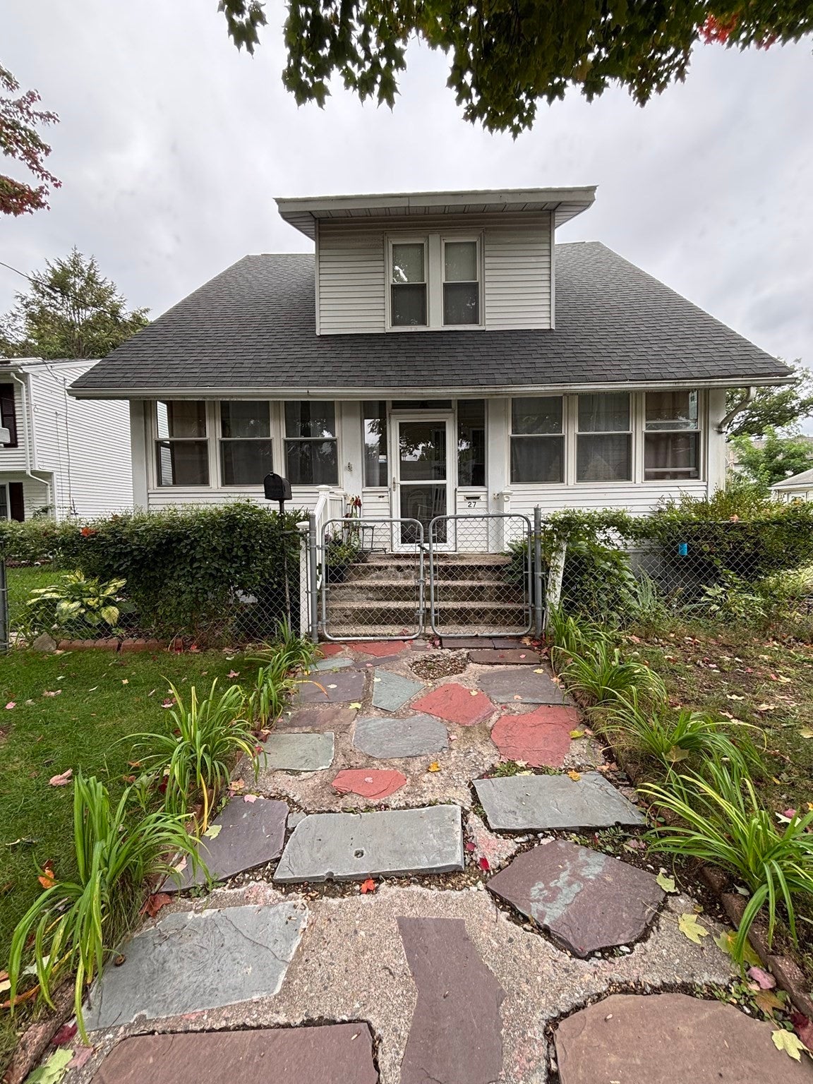 27 Border St, Springfield, MA, 27 Border St, Springfield, MA Photo #3