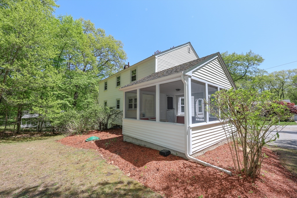 4 Bridle Road