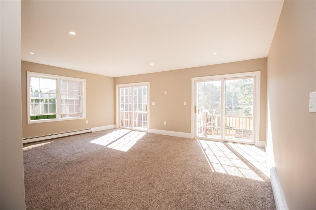 126 Sears Island Dr, Worcester, MA, 126 Sears Island Dr, Worcester, MA Photo #20