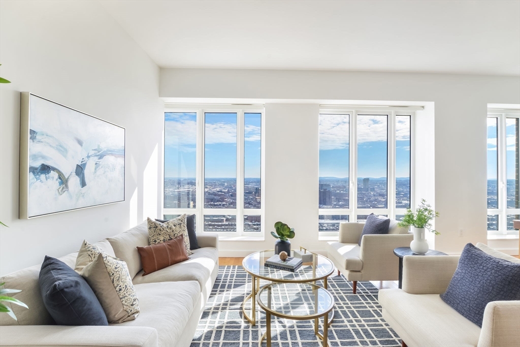 400 Stuart St 29C