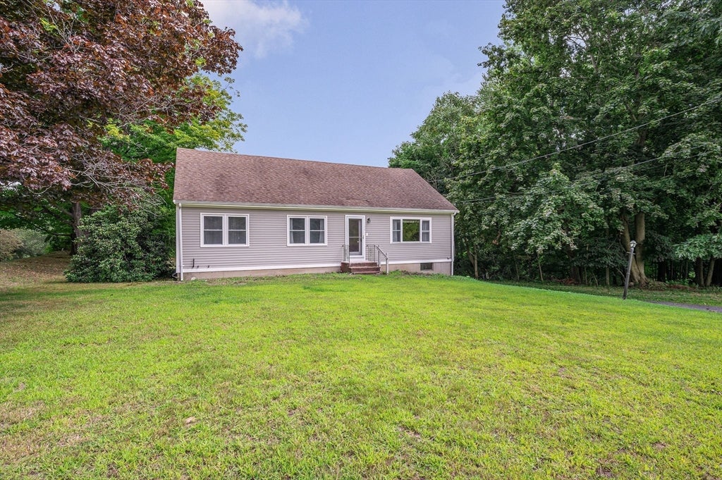 129 Forest St, Haverhill, MA, 129 Forest St, Haverhill, MA Photo #2