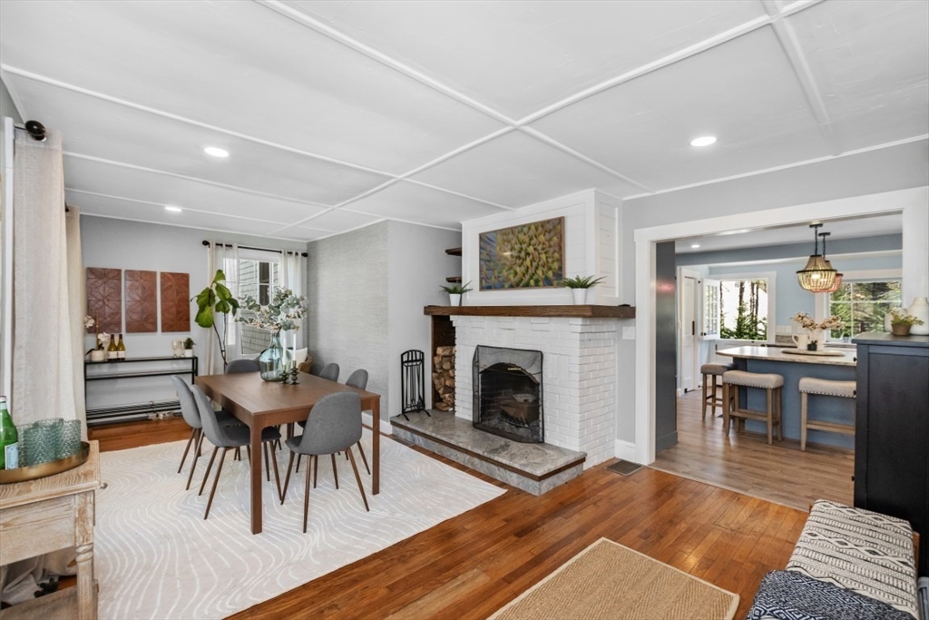 154 Topsfield Rd