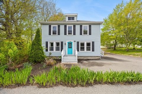 Photo of 550 Pulaski Blvd, Bellingham, MA 02019 (MLS # 73523397)