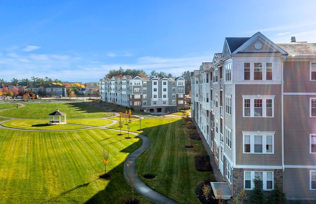 320 Martins Landing 405
