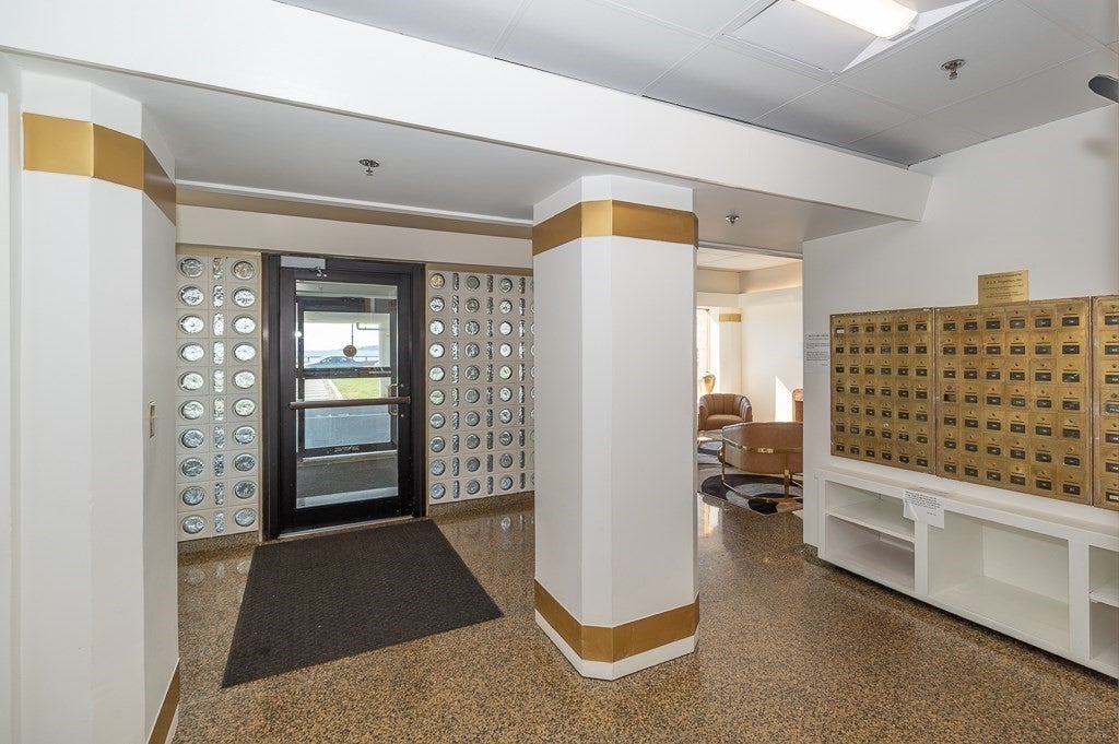 300 Lynn Shore Dr #410, Lynn, MA Photo #11
