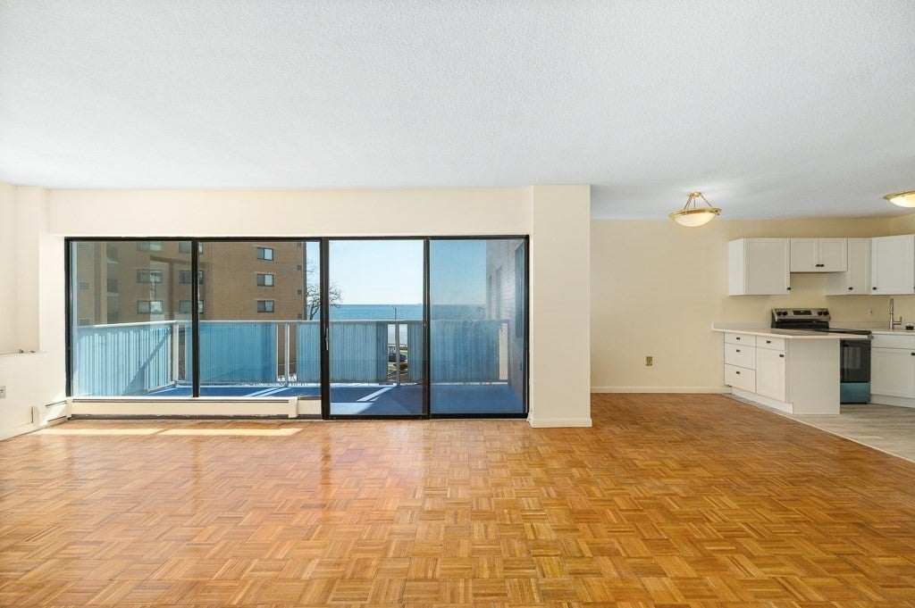300 Lynn Shore Dr #410, Lynn, MA Photo #25
