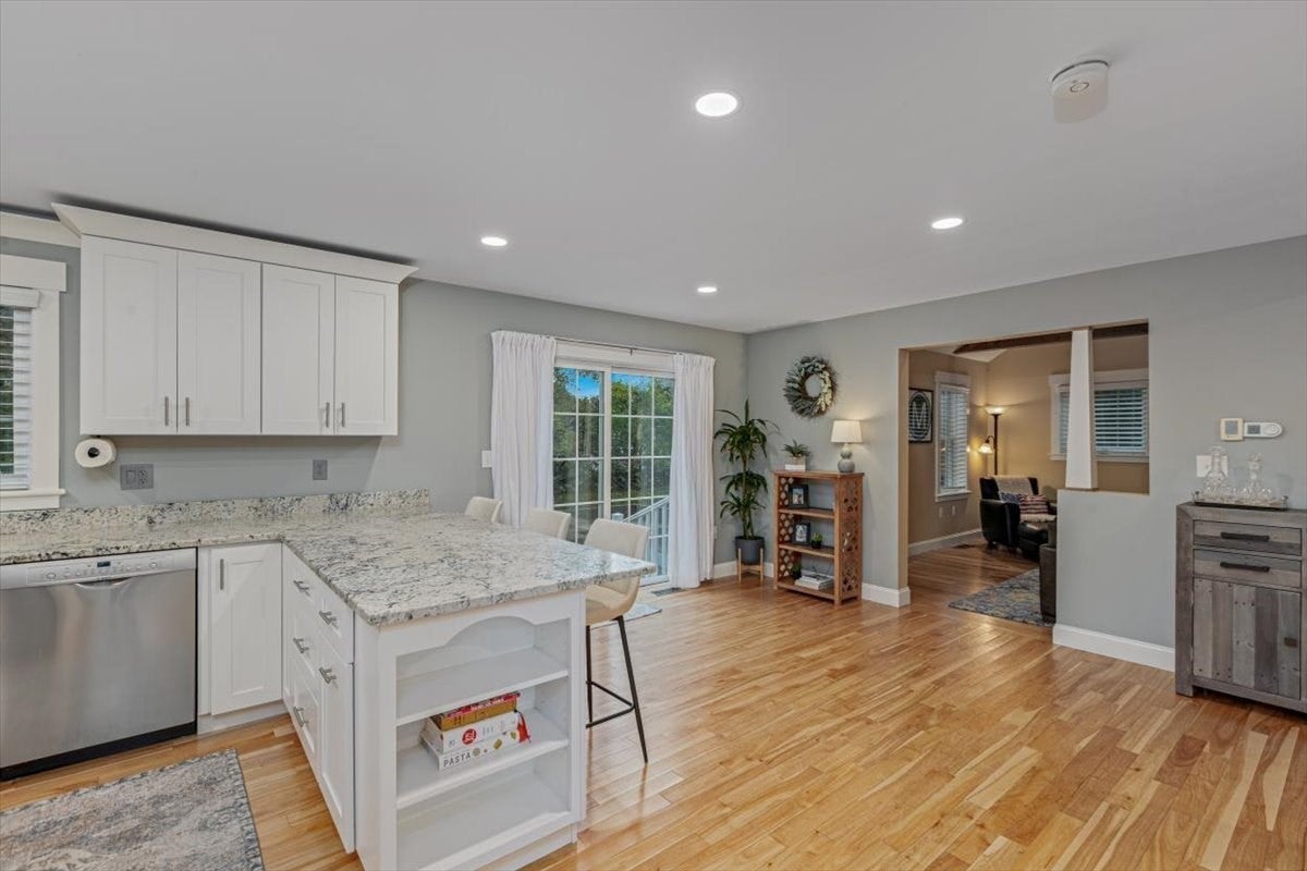 19 Hampstead Street #19, Methuen, MA, 19 Hampstead Street #19, Methuen, MA Photo #12