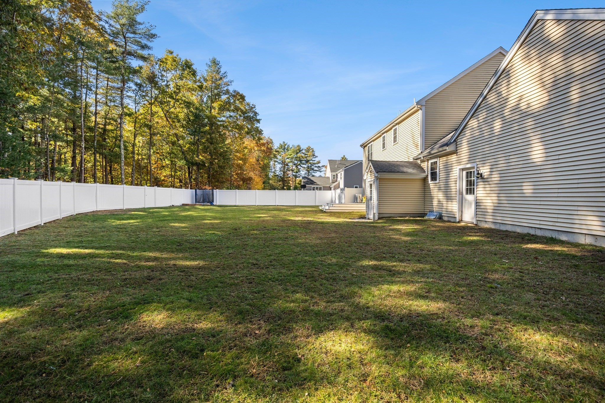 4 Sherwood Dr