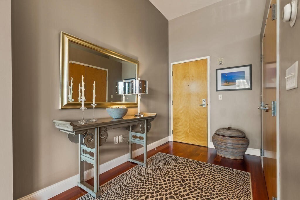 10 Ocean Ave 204