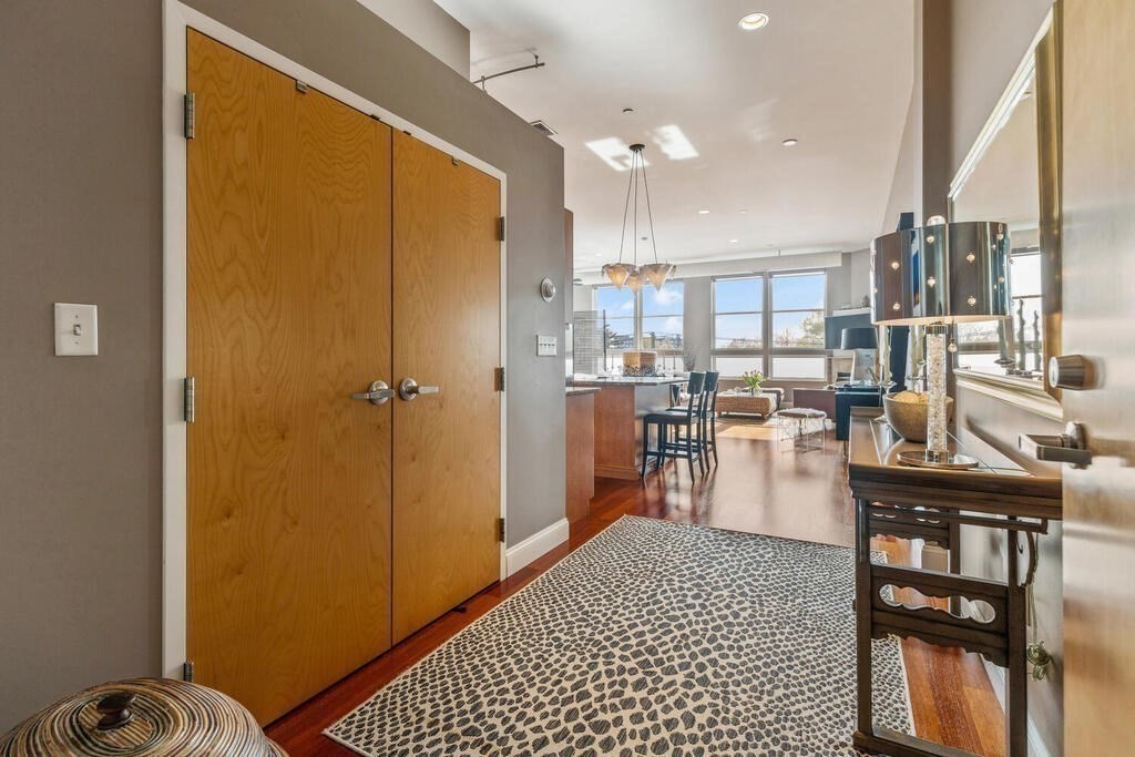 10 Ocean Ave 204