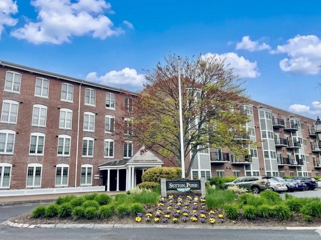 148 Main St O303