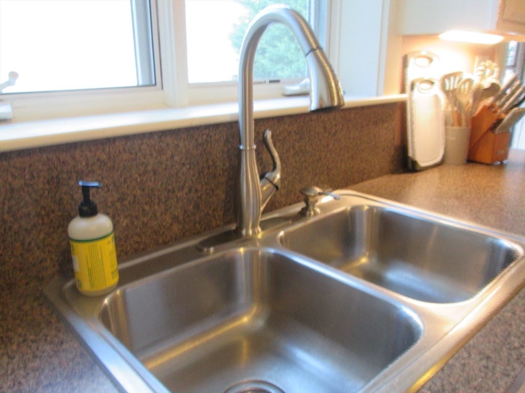 29 Cole St, Kingston, MA Photo #19