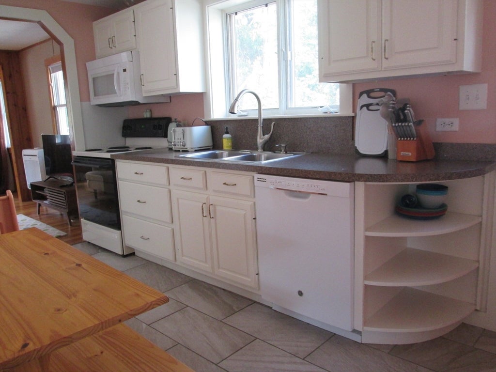 29 Cole St, Kingston, MA Photo #17