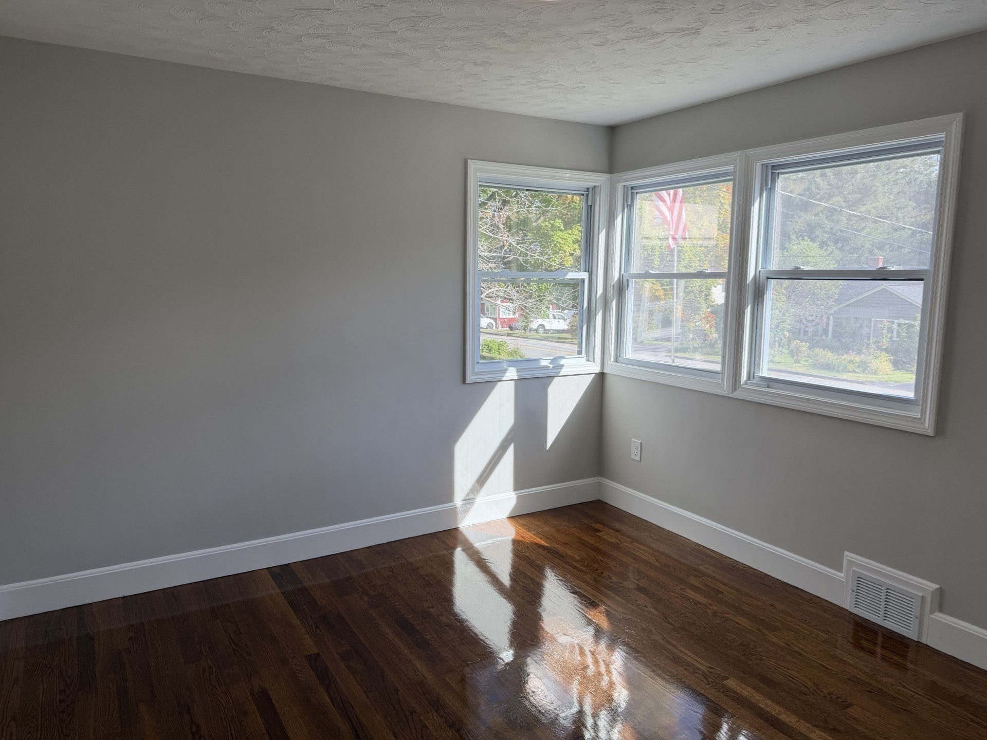 432 Mower St, Worcester, MA Photo #14