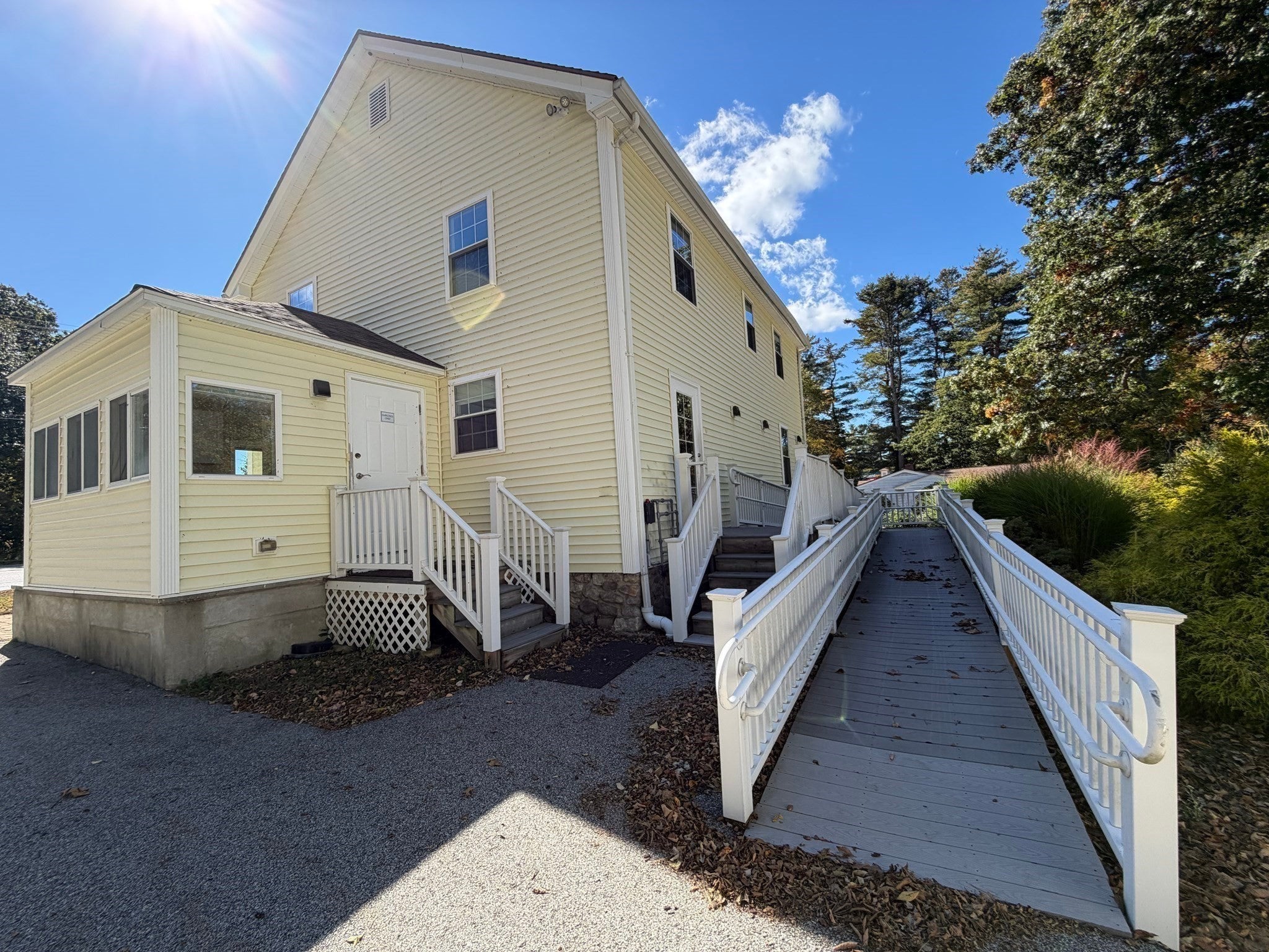 214 Charlton Rd