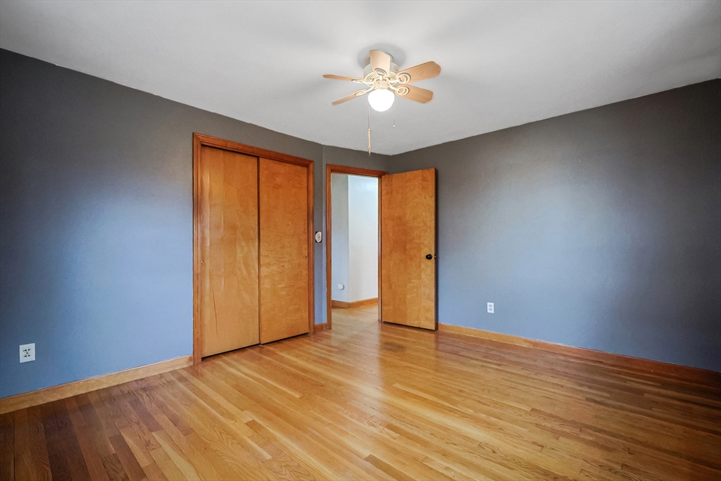 North Attleboro, Massachusetts 02760, United States, 3 Bedrooms Bedrooms, ,1 BathroomBathrooms,Residential,Pending,21339