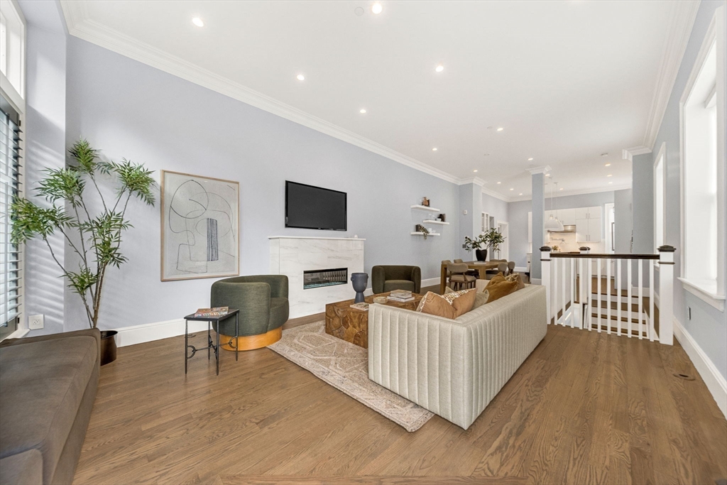 327-329 Shawmut Ave 1