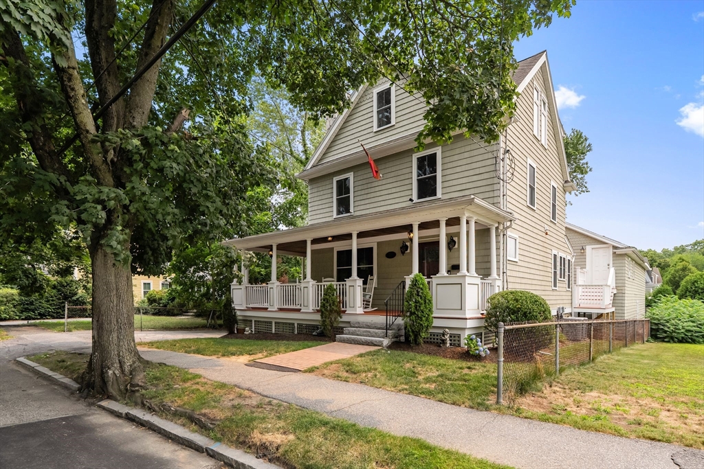 158 Lowell St