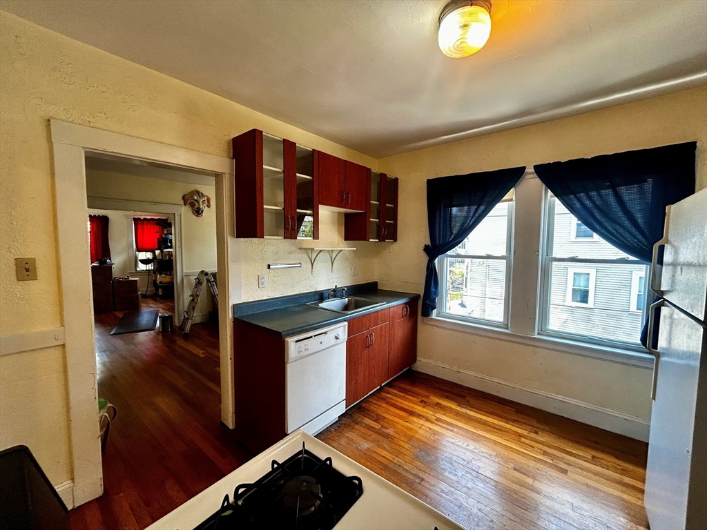 111 Williams St 3