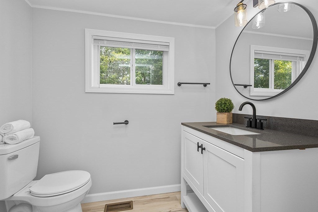 59 Racicot Ave, Webster, MA, 59 Racicot Ave, Webster, MA Photo #23