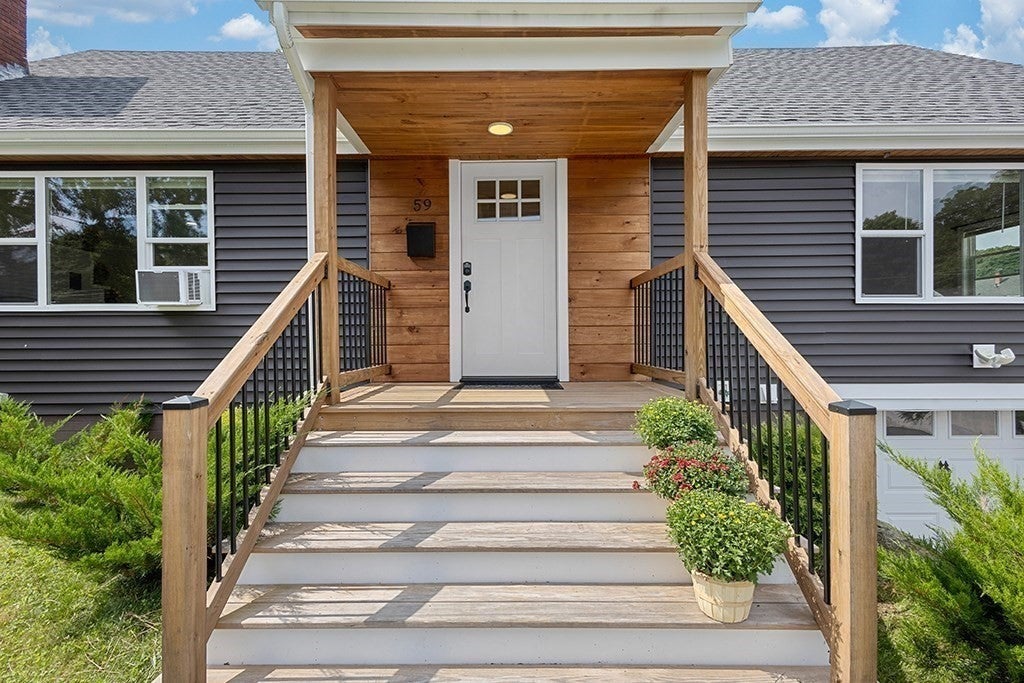 59 Racicot Ave, Webster, MA, 59 Racicot Ave, Webster, MA Photo #4