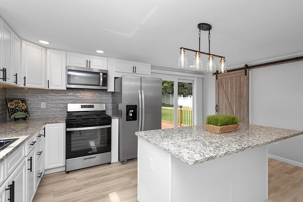 59 Racicot Ave, Webster, MA, 59 Racicot Ave, Webster, MA Photo #10
