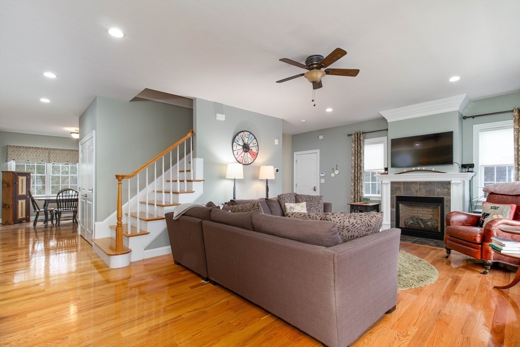 9 Williamsburg Way 9