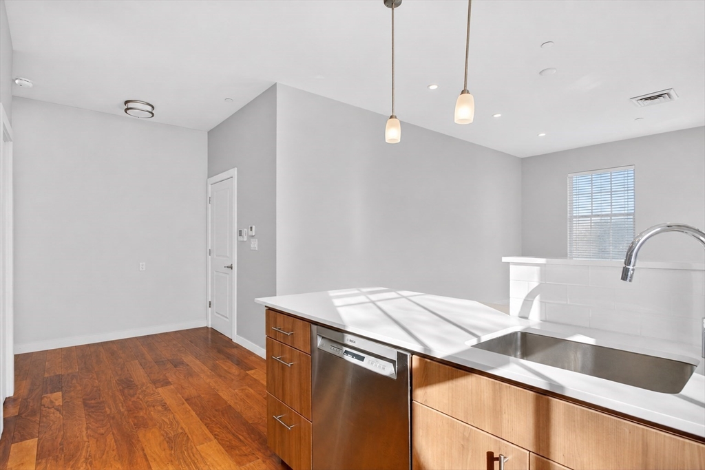 45 First Avenue 408