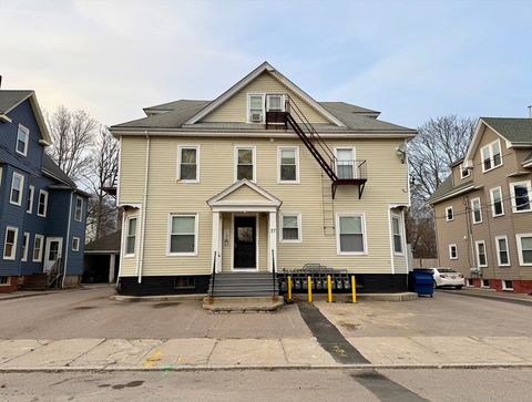 Photo of 29 John Street #8, Attleboro, MA 02703 (MLS # 73461366)